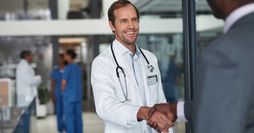 3 Advantages of Working with a Regional Physician Recruitment Partner